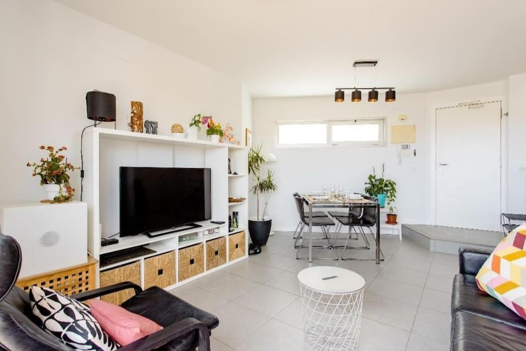 El Medano Beachfront Triplex Penthouse With Pool, Rooftop, Sea View Екстер'єр фото